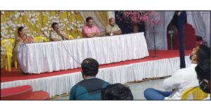 Ganpati-mandals-must-follow-guidelines-issued-by-govt
