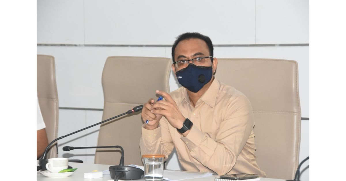 Dr-Rajesh-Deshmukh-Collector-Pune