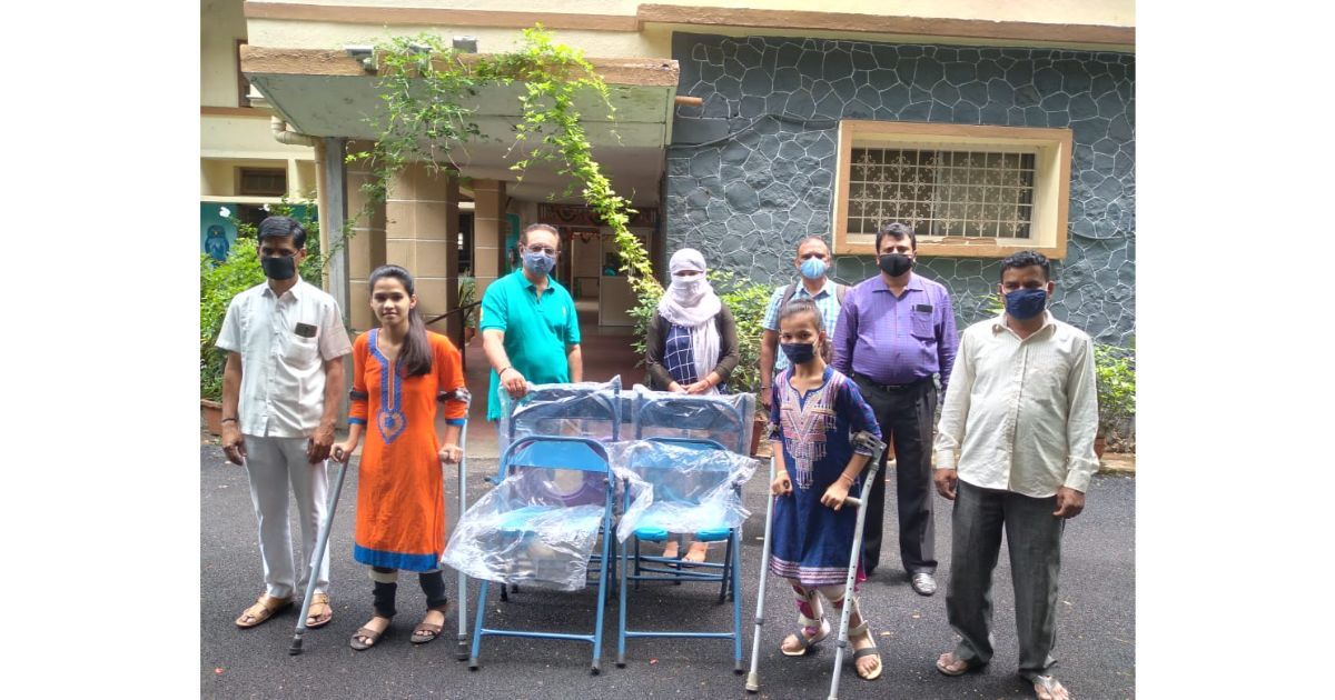Malayalee-associations-in-Pune-celebrate-Onam-by-donating-essential-items1
