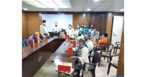 Womensclubkharadi-goft-a-smile-initiative1