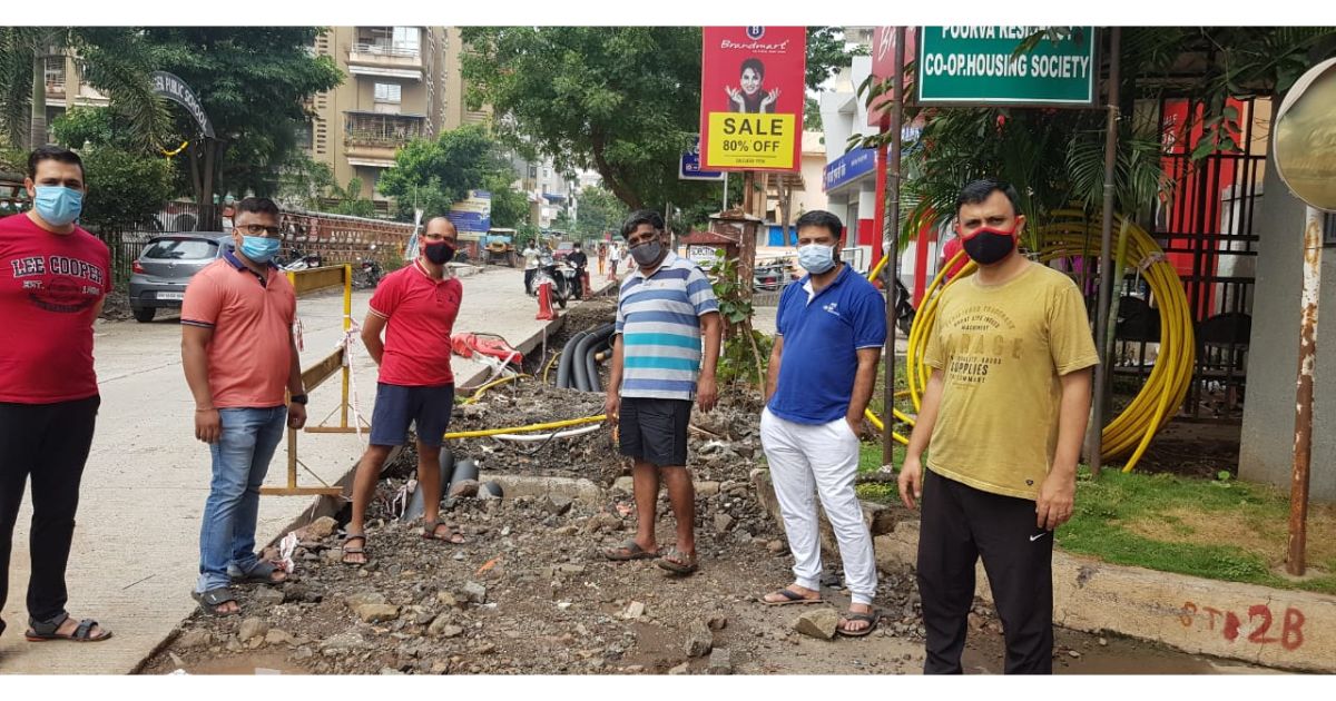 3000-residents-in-Shiv-Sai-lane-in-Pimple-Saudagar-suffer-due-to-negligence-of-Smart-City-and-MSEDCL-work1