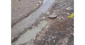 Concord-Portia-residents-in-Balewadi-irked-over-pathetic-road-condition-and-frequent-water-logging2-720x512
