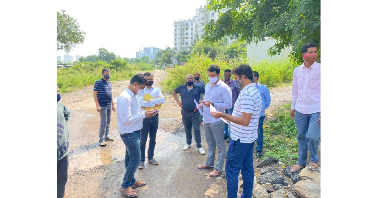 Road-repairing-work-begins-at-GoldenTrellis-–-Concord-Portio-route2