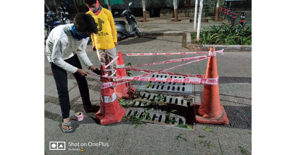 Broken-drainage-chamber-near-DAV-school-poses-threat-to-motorists2