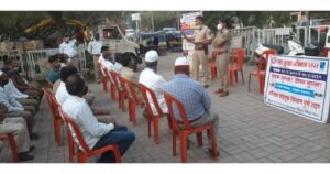 32nd-Road-Safety-week-observed-by-Kondhwa-Traffic-Police-1