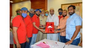 128-donate-blood-at-camp-held-in-Burhani-hall-in-Kondhwa1