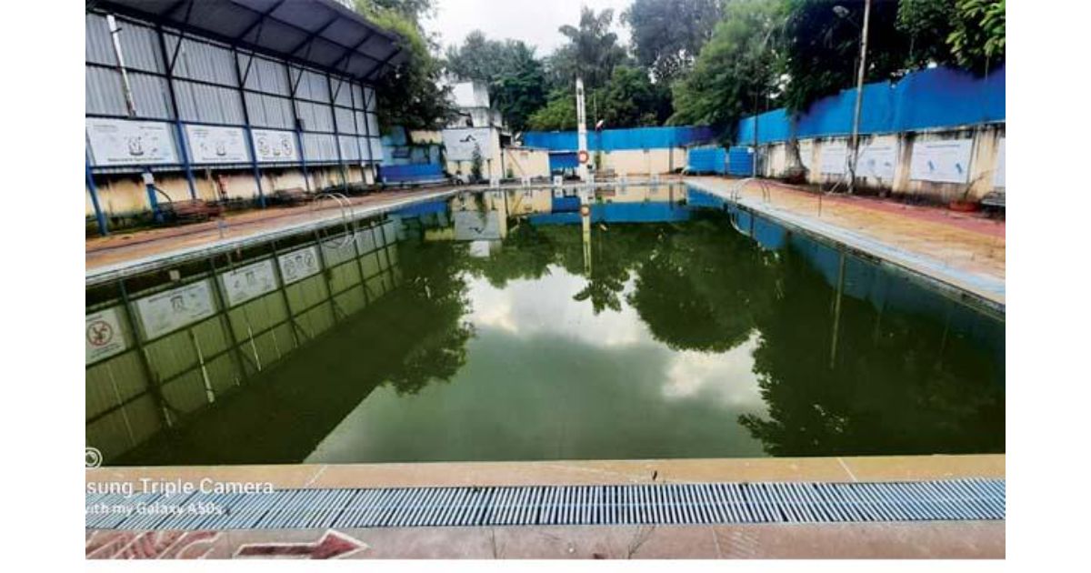 swimming-pool