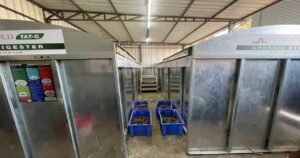Composting-unit-at-Pune-railway-station1-updraft-pre-smush-original