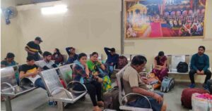 New waiting room opened for sleeper class passengers at Pune railway station 1
