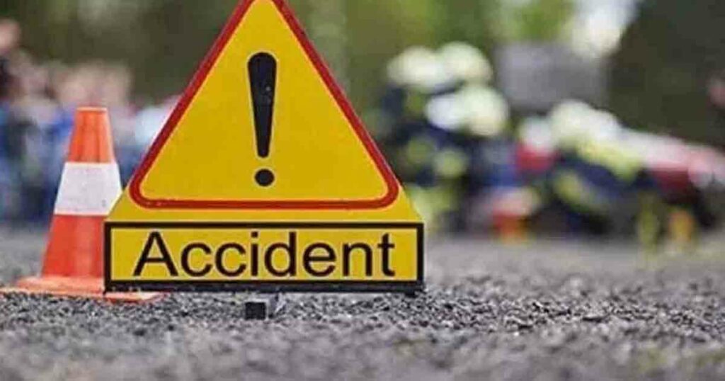 Tragedy Strikes in Pune : Three-Year-Old Succumbs to Tempo-Two-Wheeler Collision in Lullanagar