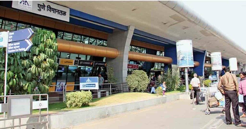 pune airport