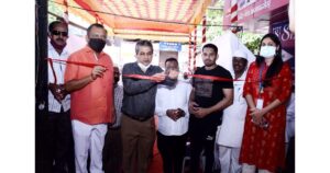450-residents-vaccinated-at-Bramha-Estate-Vaccination-center