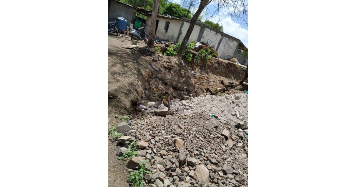 Bavdhan-residents-raise-complaints-about-pathetic-road-conditions1