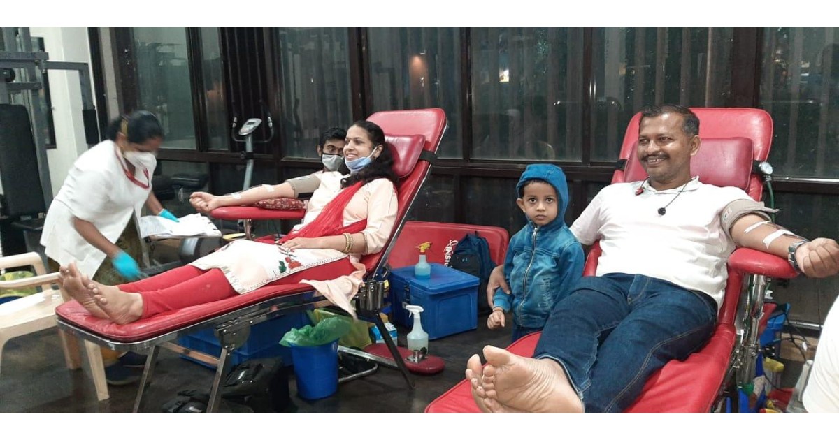 Blood-donation-camp-held-in-Sai-Ambience-Sai-Vision-1