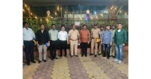 Diwali-sweets-distributed-in-Wanowrie-1