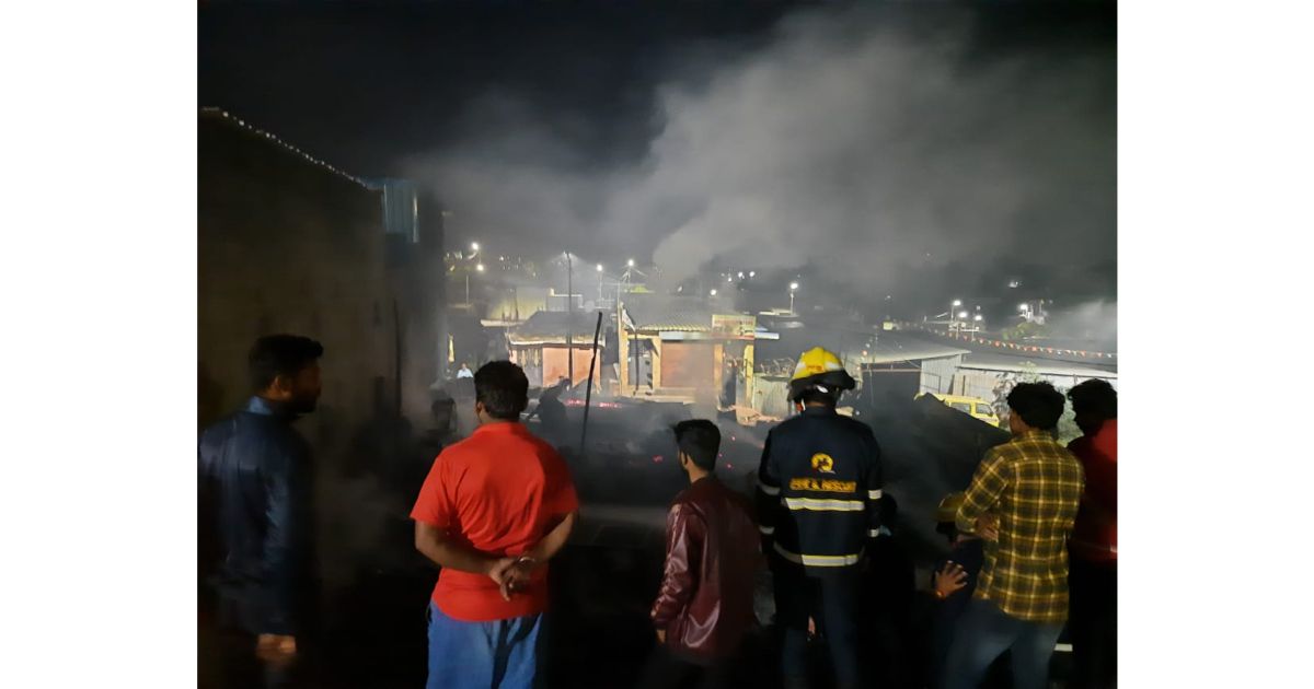 Furniture-workshop-in-Kondhwa-catches-fire