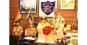 Pimpri-Chinchwad-Police-appoints-a-visually-challenged-as-a-one-day-commissioner-and-single-mother-as-Additional-CP-1024x682