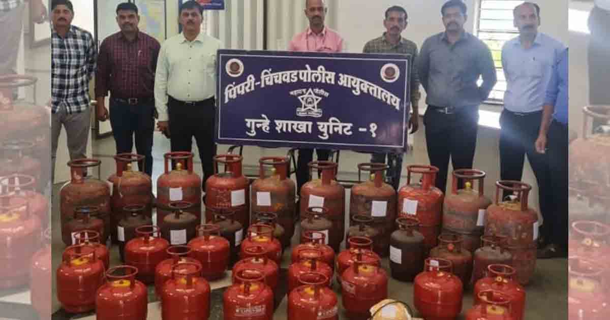 Pimpri Chinchwad police busts illegal LPG refilling racket in Bhosari, seizes 28 cylinders1