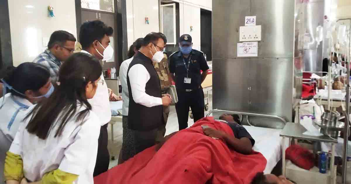 Pune collector forms inquiry committee to investigate causes of accidents on Mumbai-Bengaluru highway
