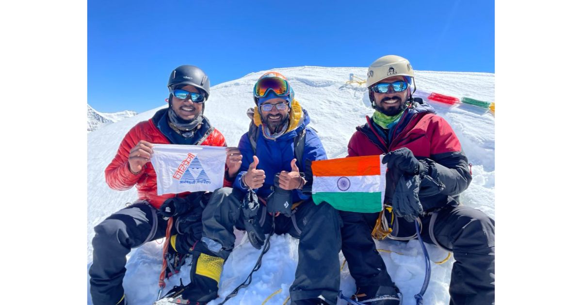 Summit-Mt.-Manda-1