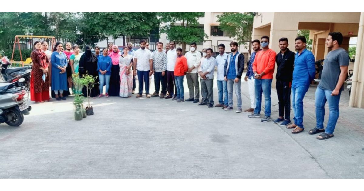 Tree-Plantation-drive-hed-at-Imperial-Tower-Society1-1024x470