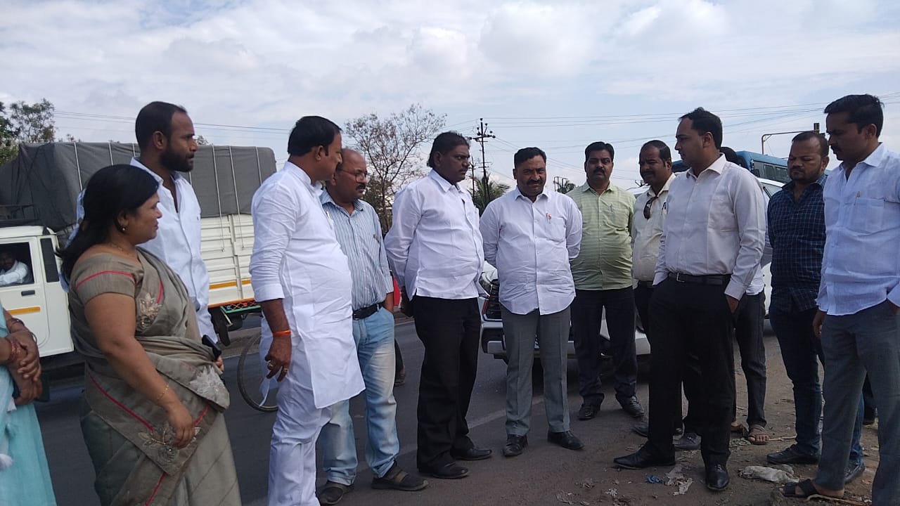Pune Zilla Parishad Takes Proactive Measures to Combat Highway Garbage Menace