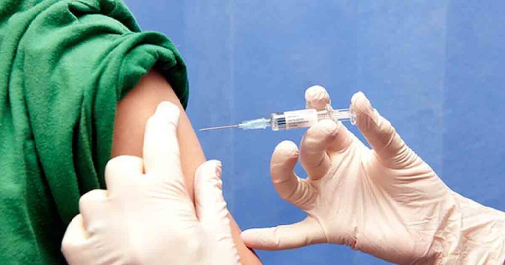 PMC organizes vaccination for Haj pilgrims at Kamla Nehru hospital on May 28