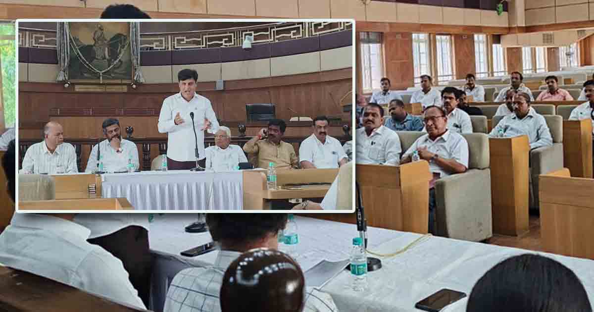 PMC holds meeting with landowners from Mundhwa to tackle traffic issues 3