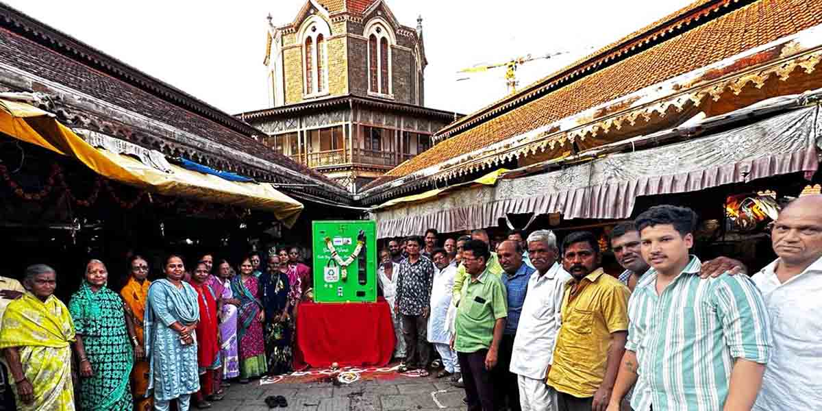 cloth bag vending machines pic1