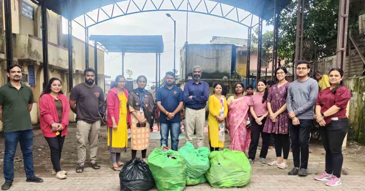 Cleanliness drive held by Adar Poonawalla Clean City Initiative to mark Independence Day 4