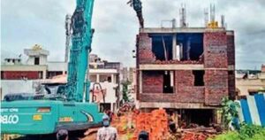 PMC Demolishes Six Unauthorized Constructions in Bibwewadi