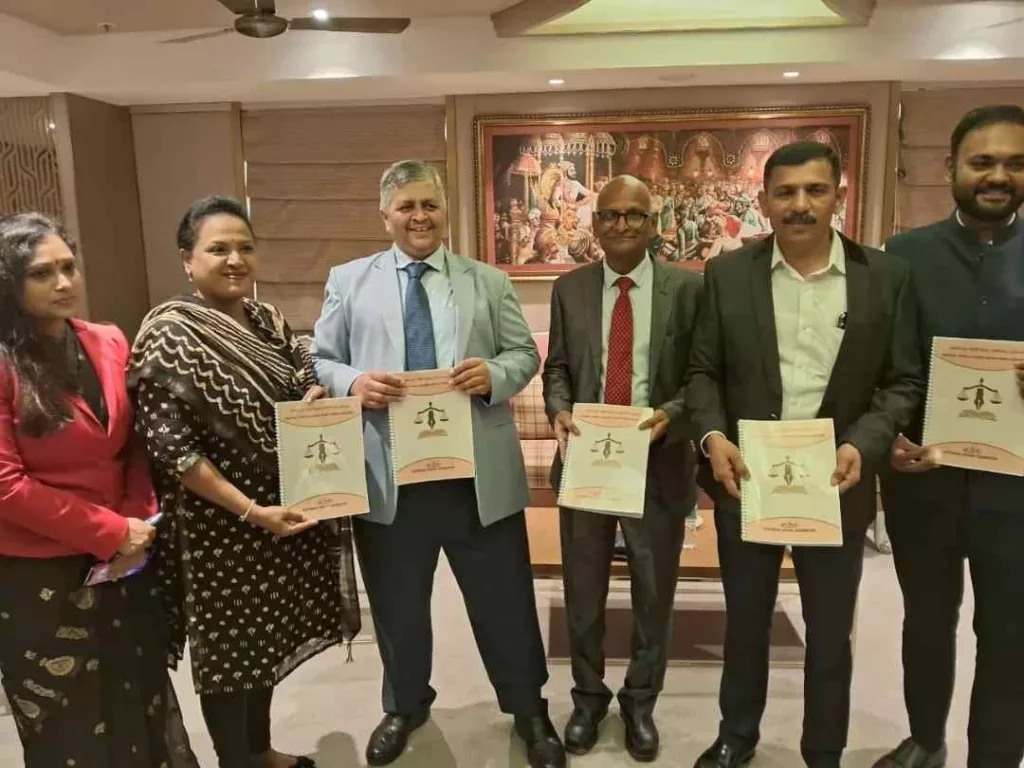 Pune Pulse - Justice Shriram Modak launches book published by Geetanjali Social Foundation in Pune