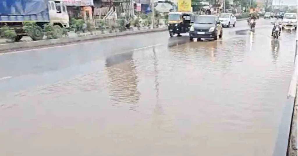PMC Takes Measures to Improve Drainage Systems Post Pre-Monsoon Showers