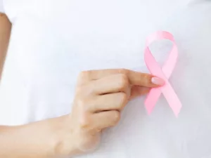 25 percent of breast cancer incidence observed in women under 40 yrs in India, indicates health report