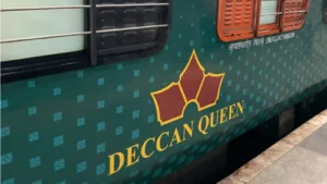 Passengers Deboarding Deccan Queen Express Fall On Railway Track At Kalyan Station; One Dead, Two Injured