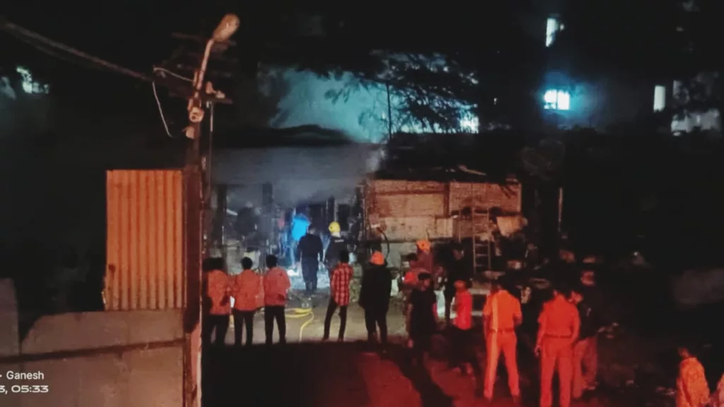 Fire breaks out at shop near Dhanori Jakatnaka; no casualties reported