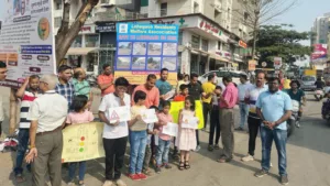 Lohegaon residents protest over absence of pedestrian crossing and other problems