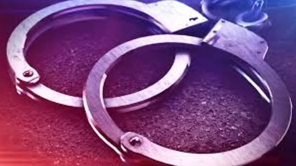 Two factions clash in premises of Bhimashankar temple; FIR registered against 36