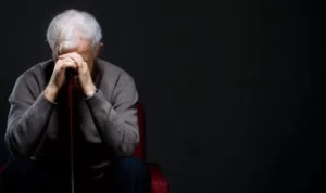 Enjoyment turns punishment for senior citizen and loses Rs 30 lakh