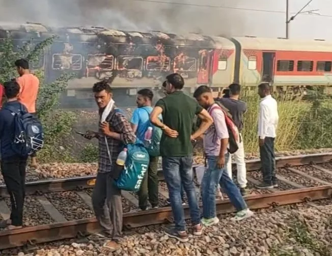 Two coaches of Patalkot Express catch fire near Agra