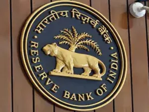 RBI directs lenders to disclose all loan fees upfront to customers