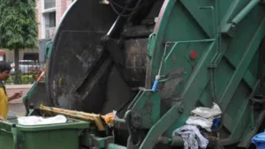 PCMC Collects Rs 45 Crore in Garbage Service Charges : Citizens Await State's Stay Orders