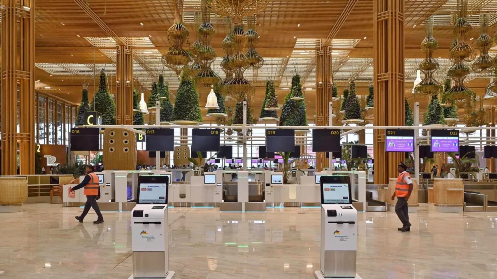 Bengaluru_airport_1686368931091_1686368931445