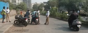 Pune Pulse : Handewadi traffic division takes action against reckless drivers at Kad Nagar chowk in Undri 