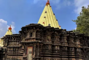 High-tech facilities to be installed at Mahalaxmi & Jyotiba temple in Kolhapur. Know more here.