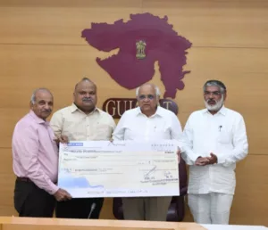 Pune : Shivsrushti gets 5 Cr donation from Gujarat Government