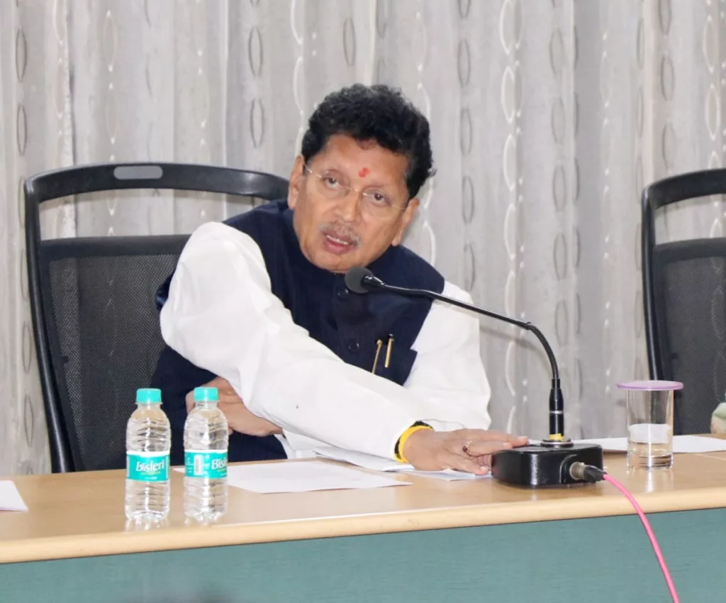 Deepak Kesarkar