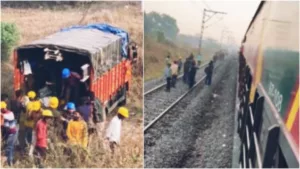 Viral Video: Deccan Queen Express stuck near Talegaon