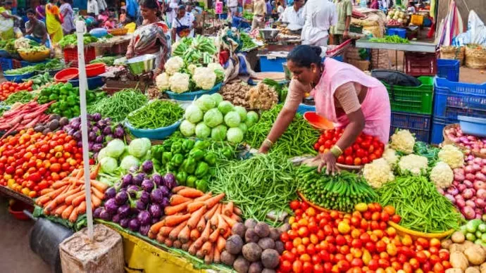 Over 30 percent rise in vegetable prices in retail markets