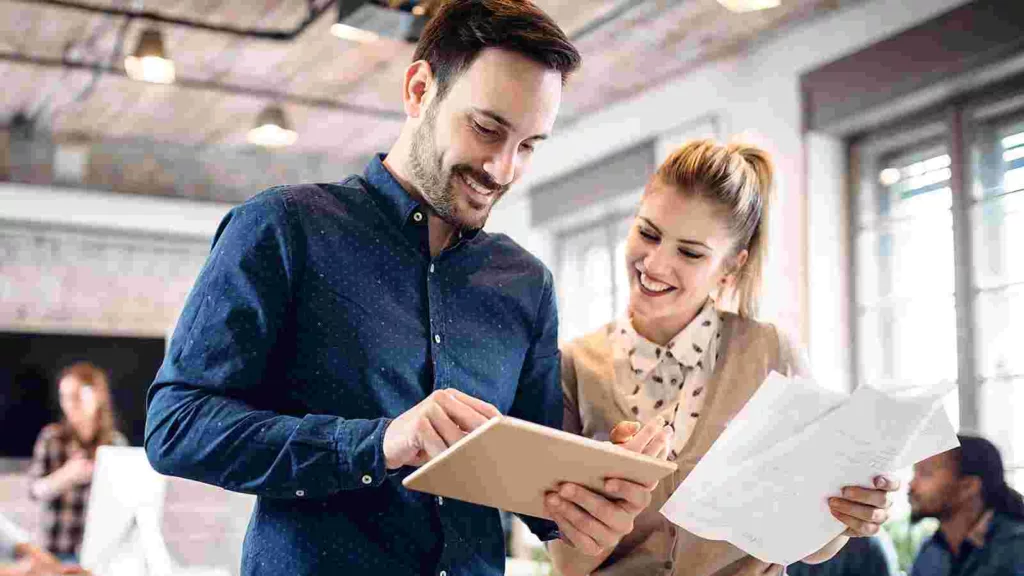 Psychological Signs Someone May Like You: Key Behavioral Cues to Watch For